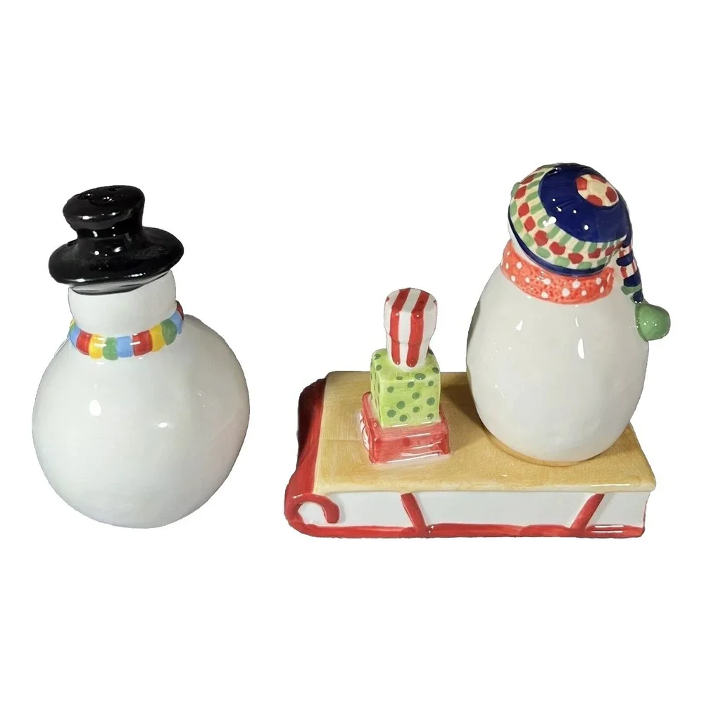 Oneida Snowmates Salt‎ And Pepper Shakers